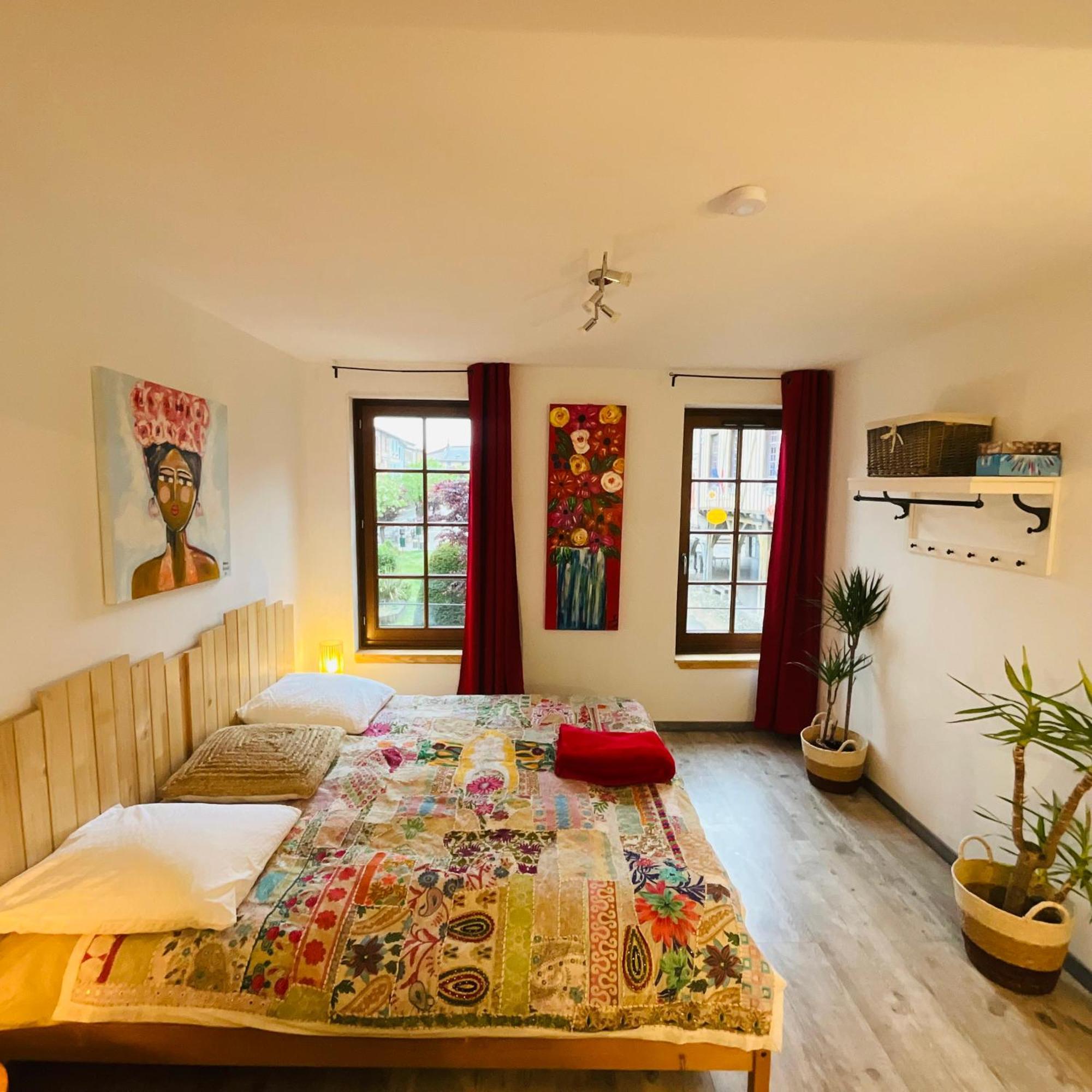 Hote Labyrinthe Lit 180 Cm Salle De Bain, Petit Dej Compris Mirepoix  Exteriér fotografie